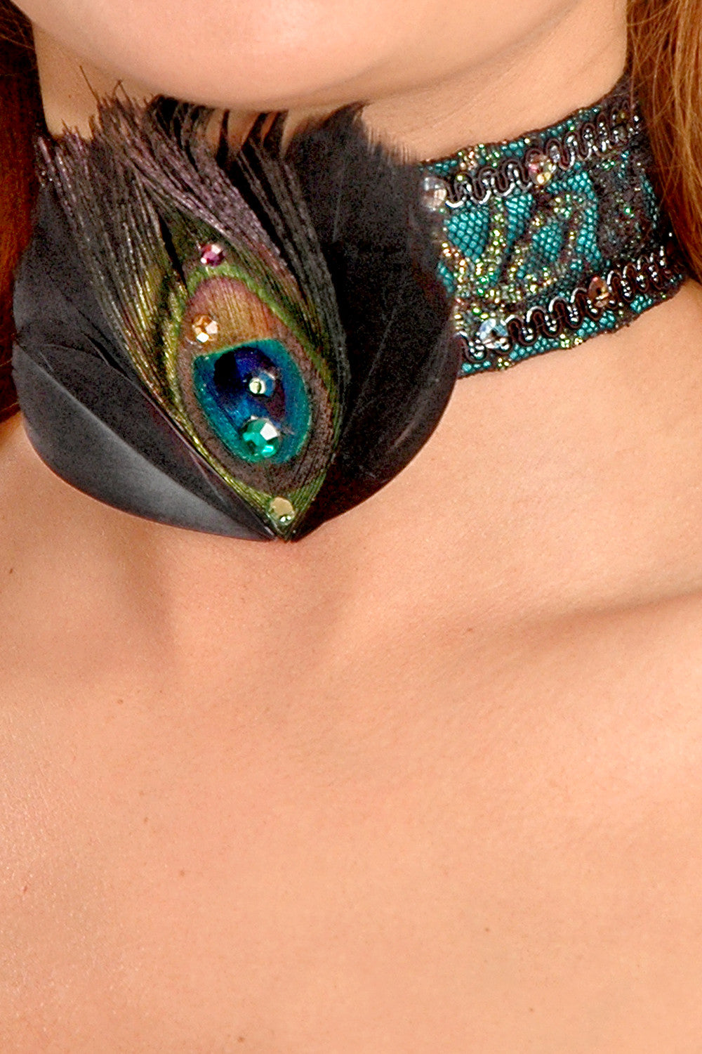 Peacock choker 2025