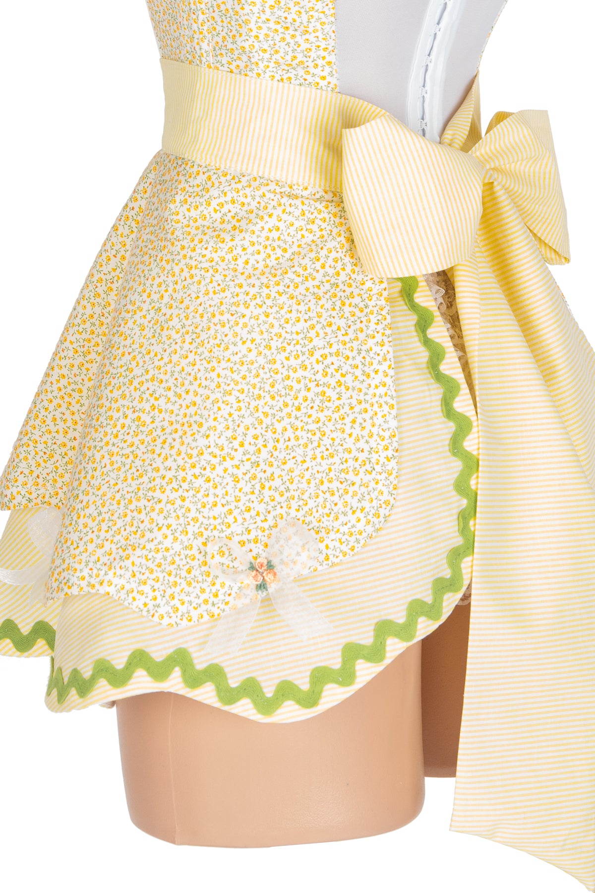 Stepford Double Scallop Apron