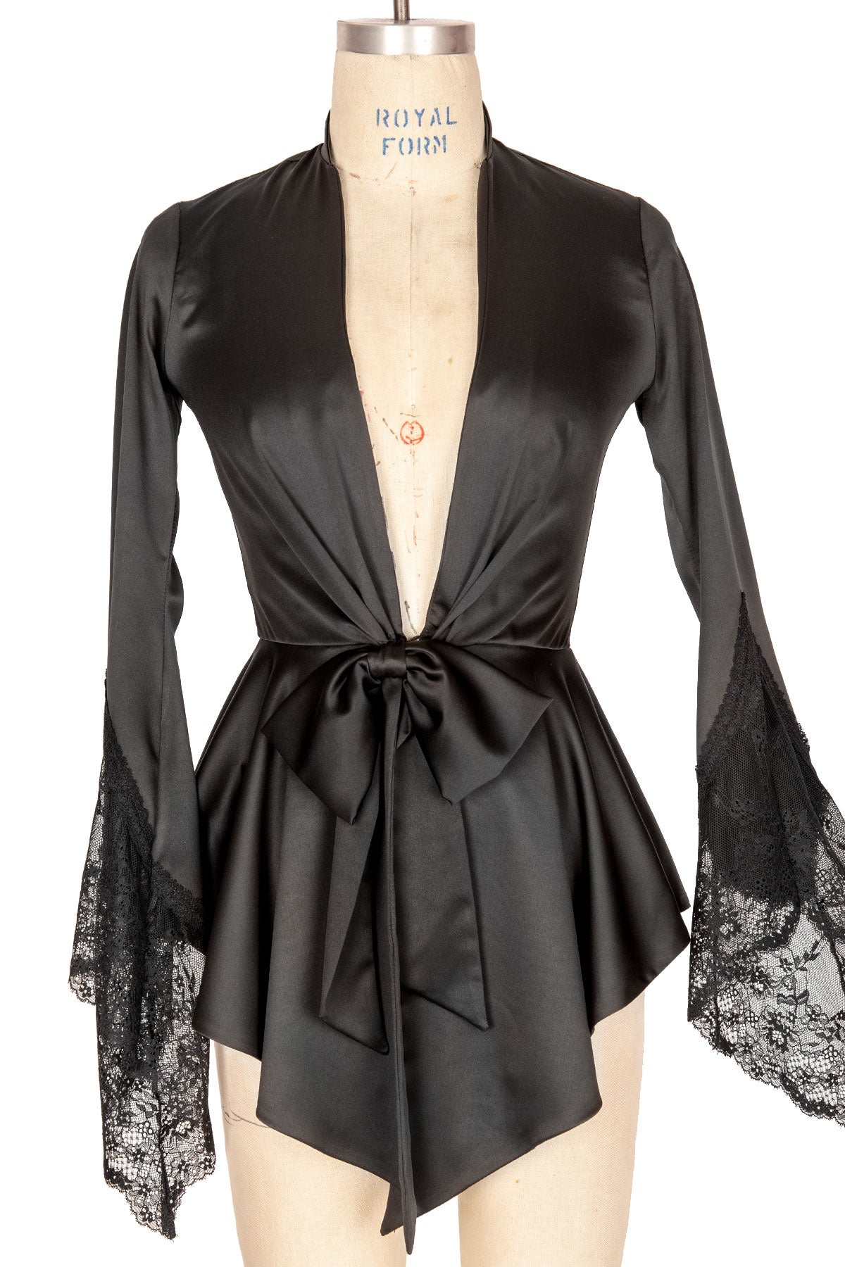 Grace Short Robe with Lace Sleeves